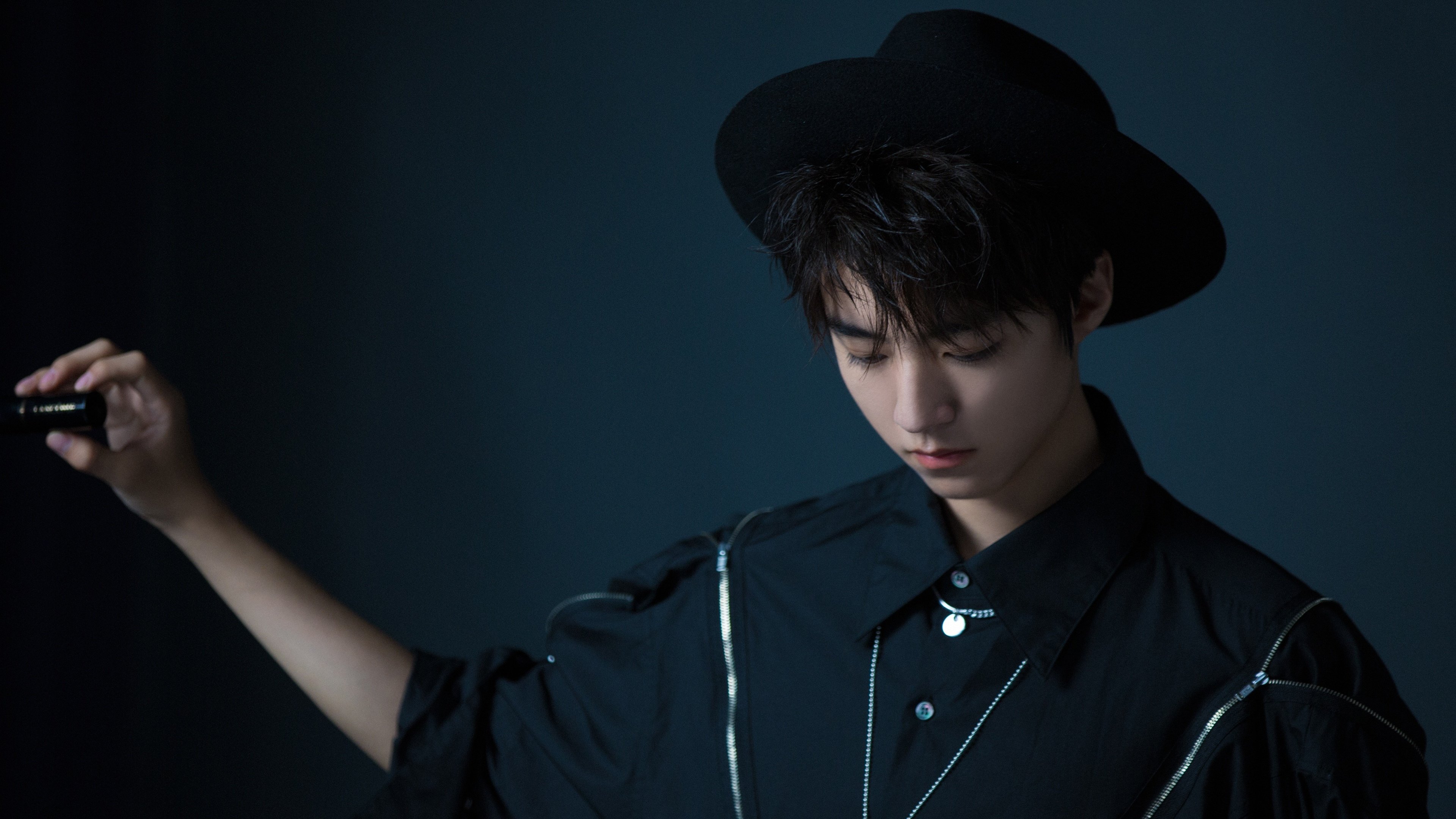 全球篮球比赛的胜者由一球之差决定,这场篮球赛的胜败关键是队员吗