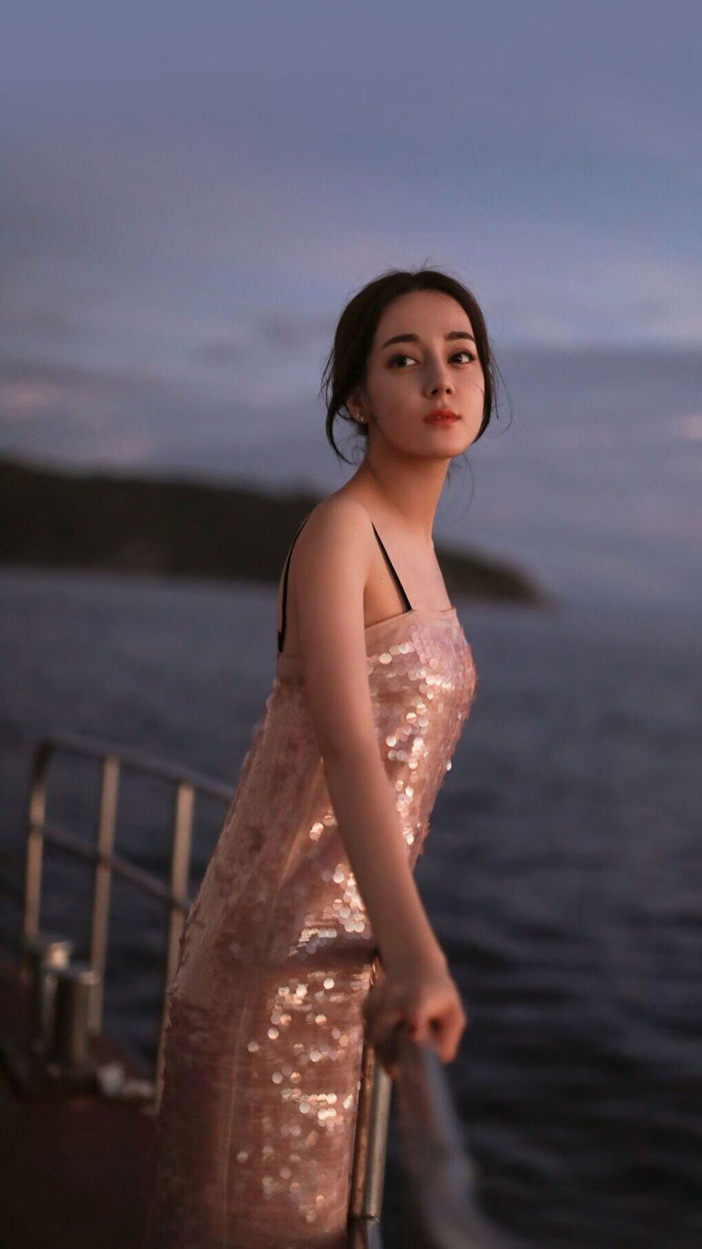 国足在世界杯预选赛中的战术调整策略，国足世界杯预选赛形势分析