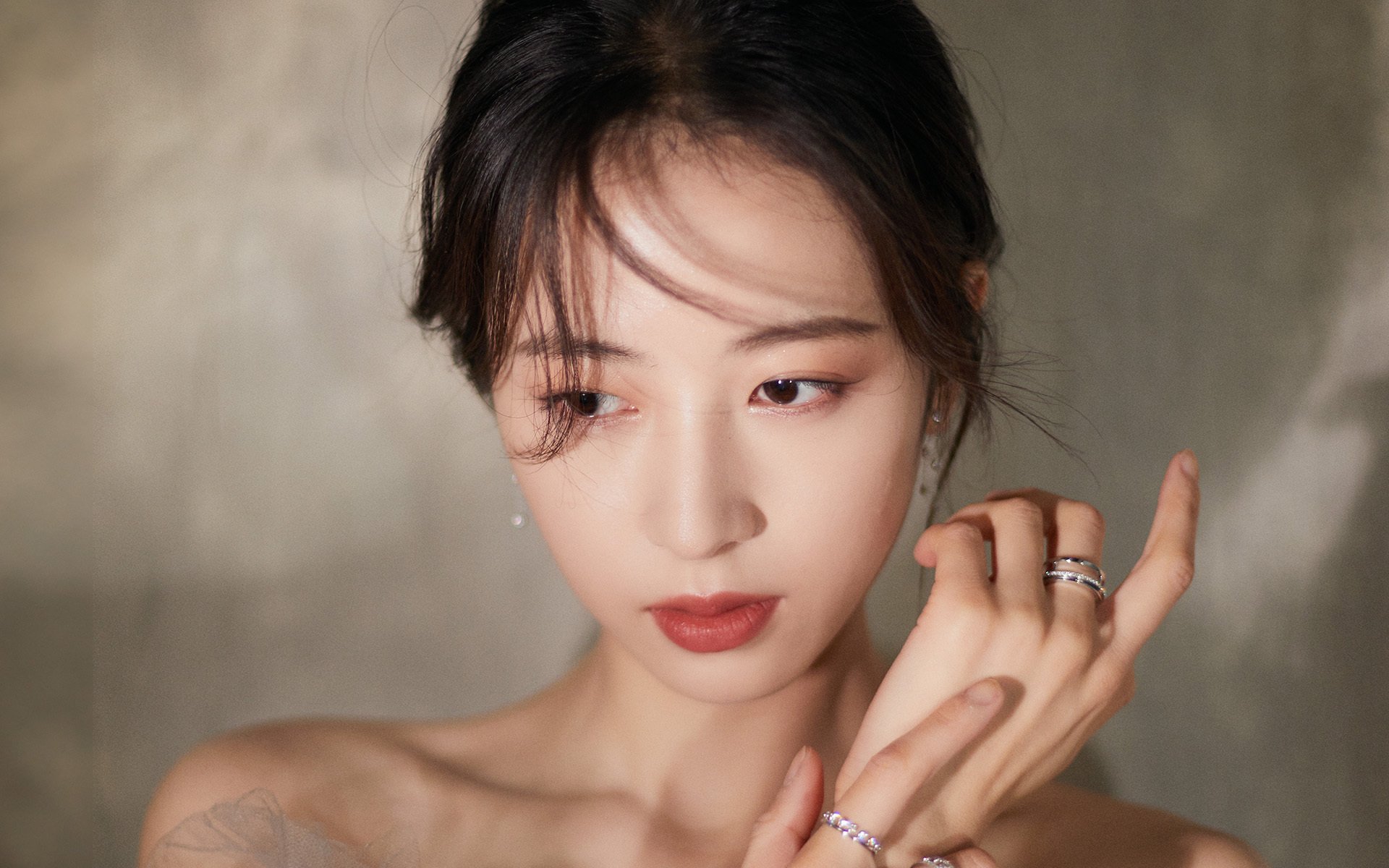 九游网页版官网入口-河床季中引援助力球队，河床队历史