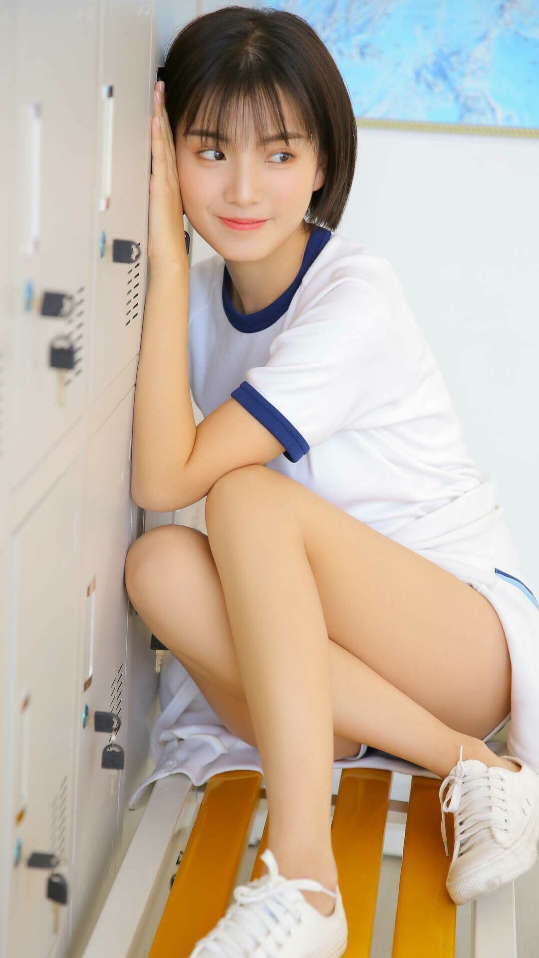 九游娱乐官网 (JIUYOU)-苏炳添为青少年田径赛事助阵，苏炳添少年记录